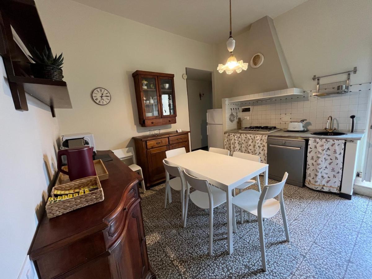 Apartment Dalla Mirella Florenz Exterior foto
