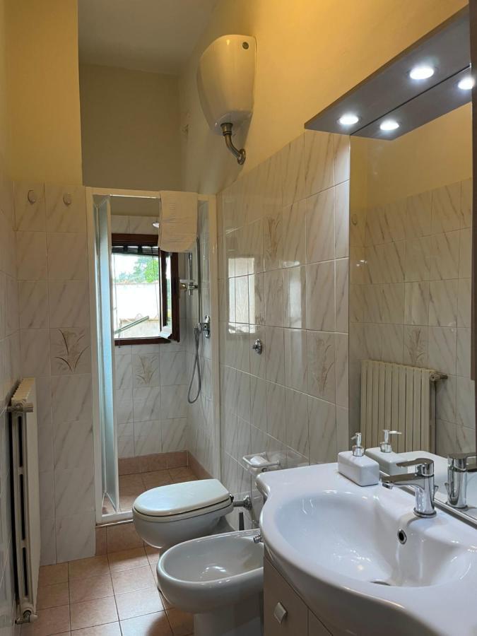Apartment Dalla Mirella Florenz Exterior foto